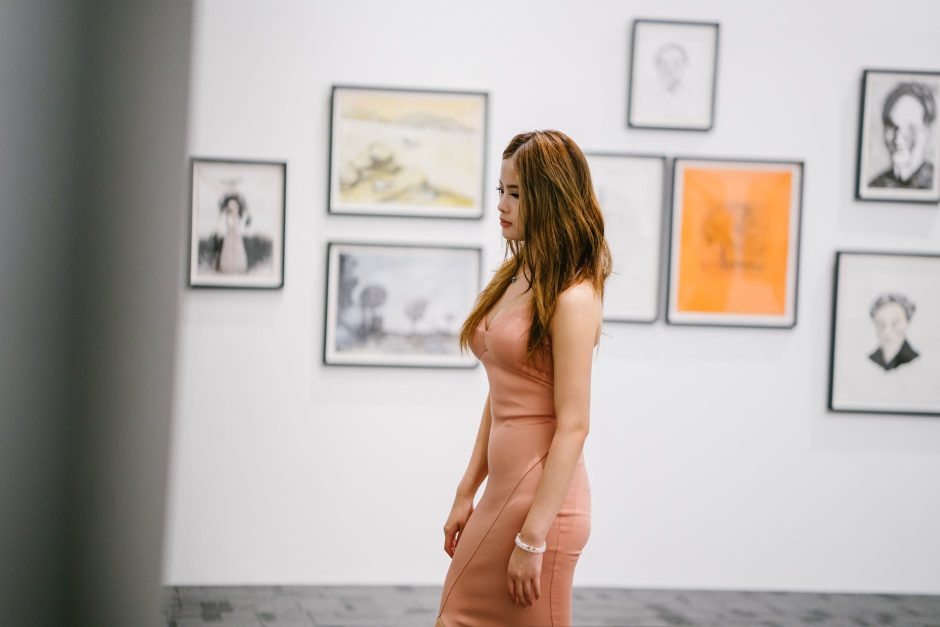 Dresses by Designers Continues to Zoom in Popularity