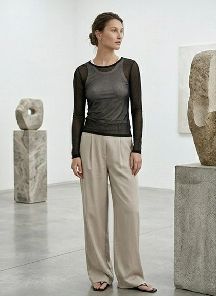 The "Art Gallery" Weekend - 90s Minimalist Spring Capsule